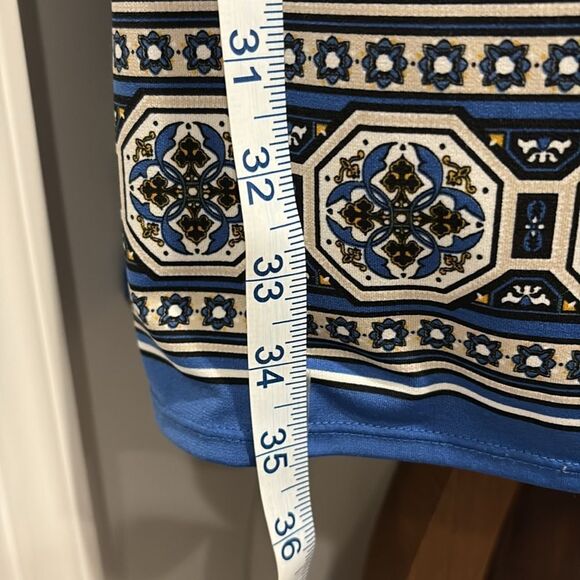 Max Studio Empire Dress V Neck Medallion  Size XS - Picture 9 of 13